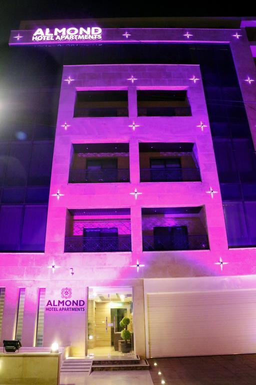 Almond Hotel Apartments Amman Esterno foto